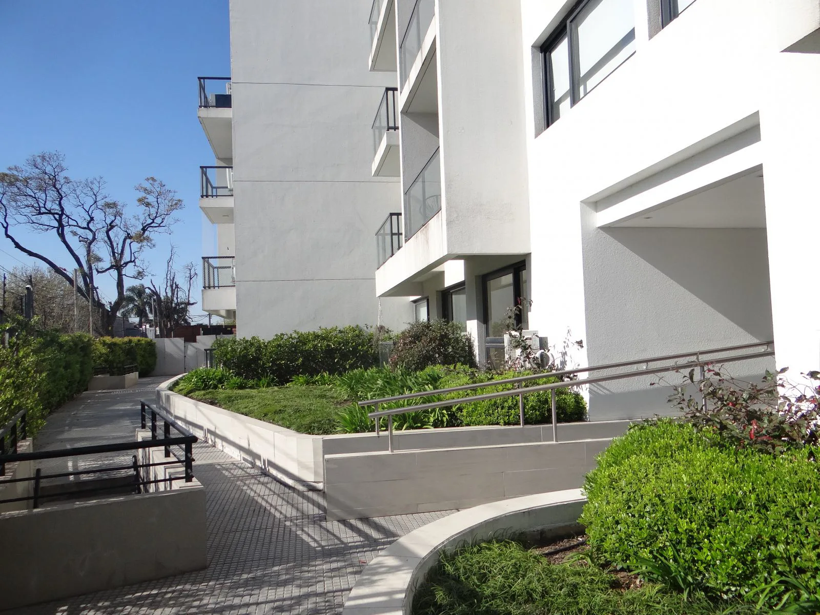Departamento monoambiente en venta . Complejo Vilanova Haedo foto 4