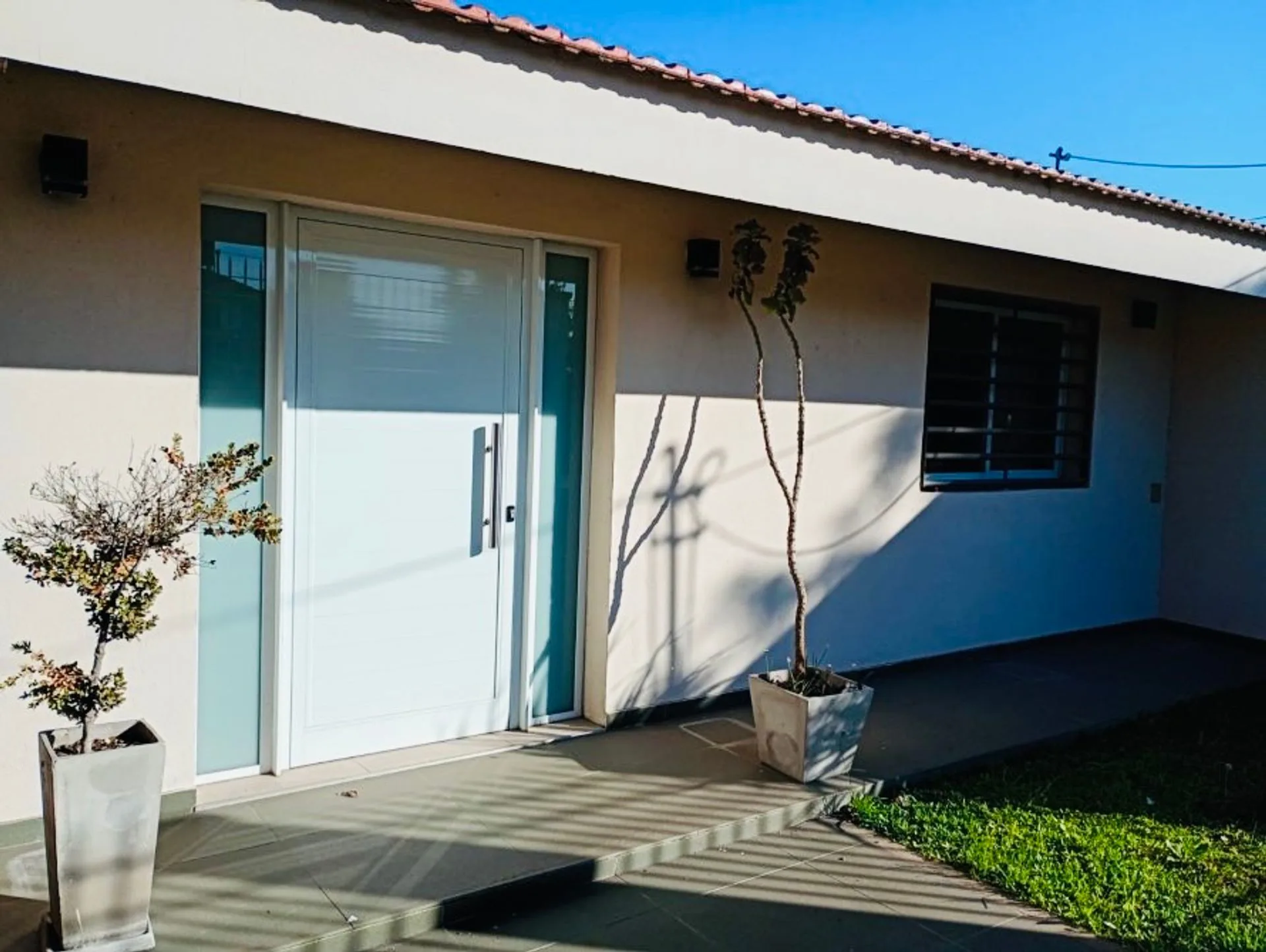 Casa 3 Amb Venta Burzaco Cochera Pileta y Quincho foto 3