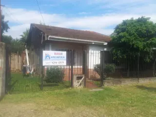 Casa a metros de Hipólito Yrigoyen foto 3