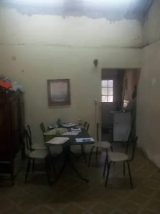 Casa a metros de Hipólito Yrigoyen foto 4