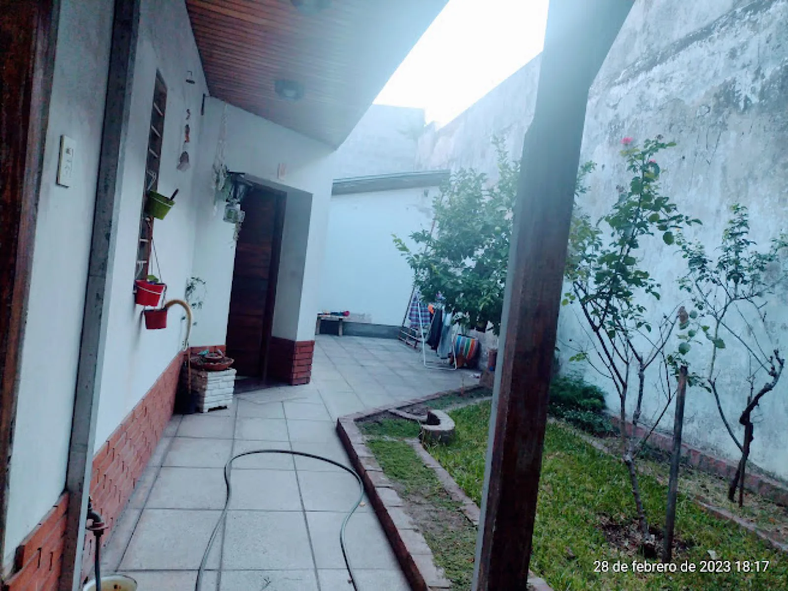HERMOSA CASA ESQUINA foto 3