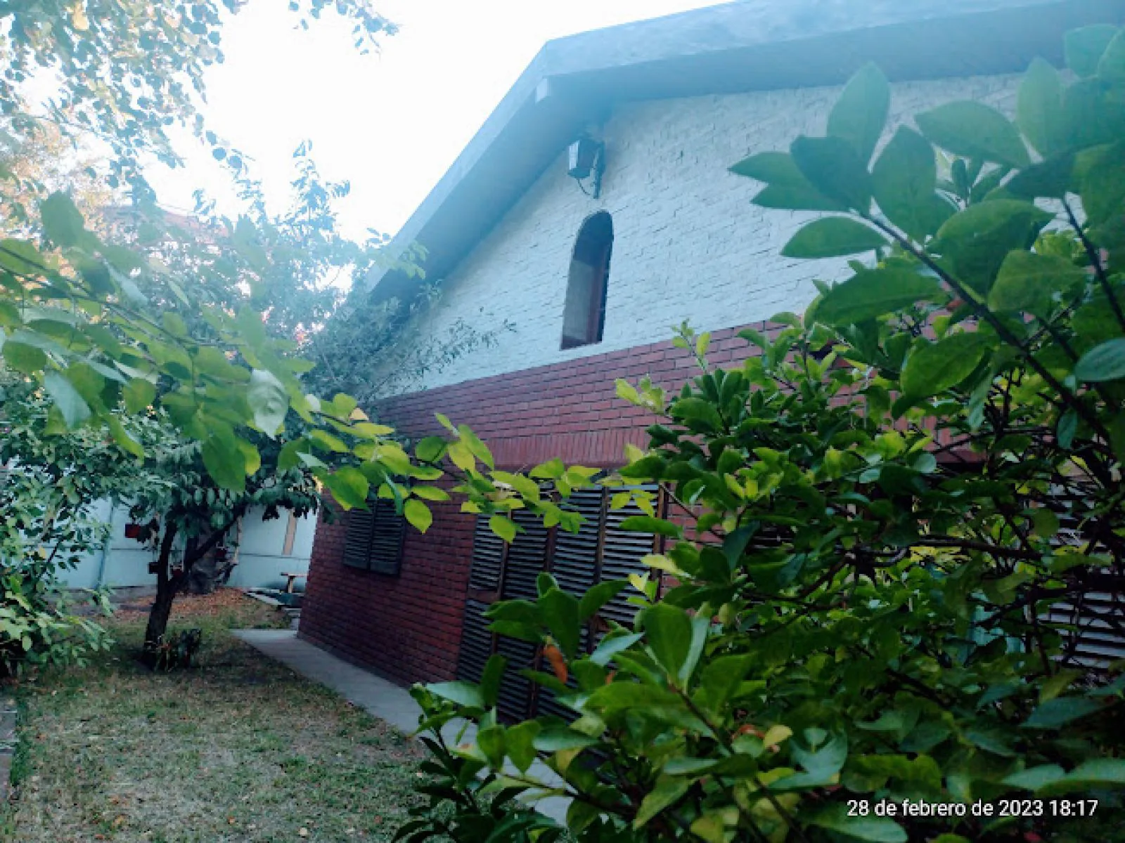 HERMOSA CASA ESQUINA foto 4