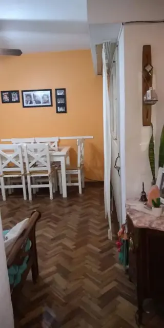 Oportunidad depto de 2 ambientes sobra la Av. Maipu foto 1