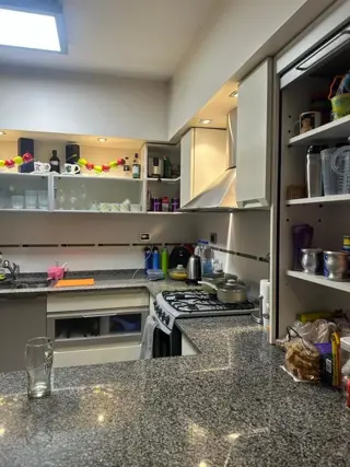 PH 4 AMB DE 185 M2, CON PATIO Y TERRAZA , IMPECABLE ESTADO foto 3