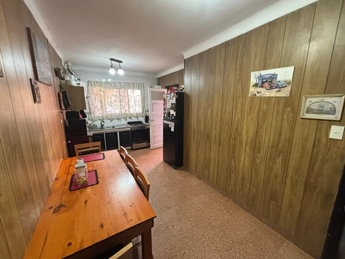 VENTA CASA 3 AMB - GARAGE-JARDIN-PATIO- EL PALOMAR foto 3