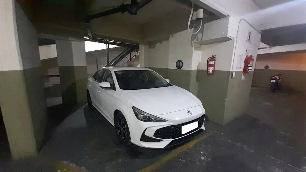 Cochera BoxFija Cubierta en Venta - 13 m² - Abasto foto 5