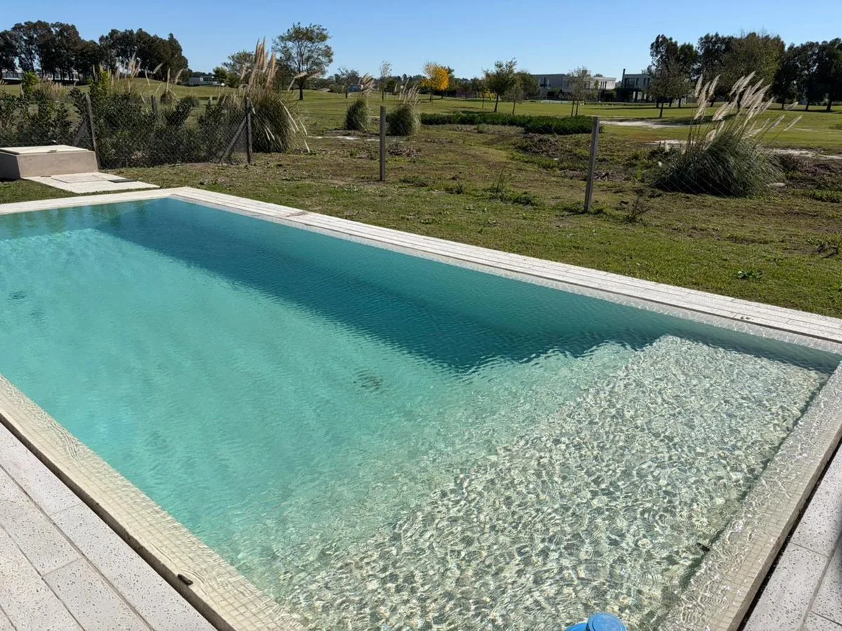 Moderna casa en  El Cantón, con vista al Golf foto 4