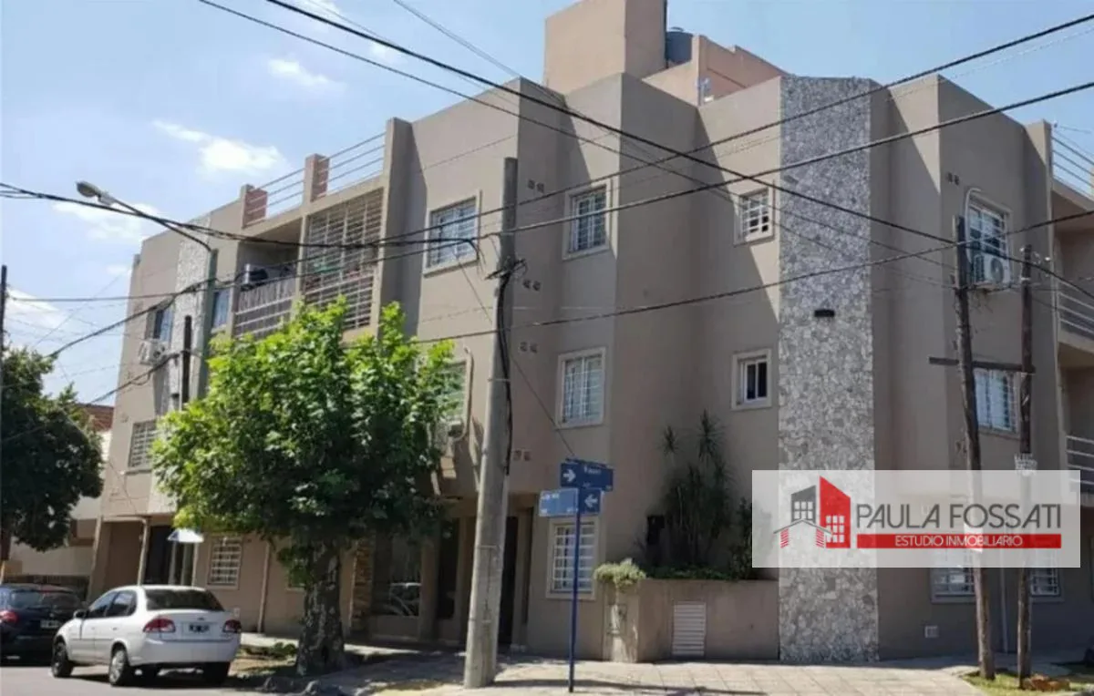 VENTA COCHERA EN RAMOS MEJIA foto 2