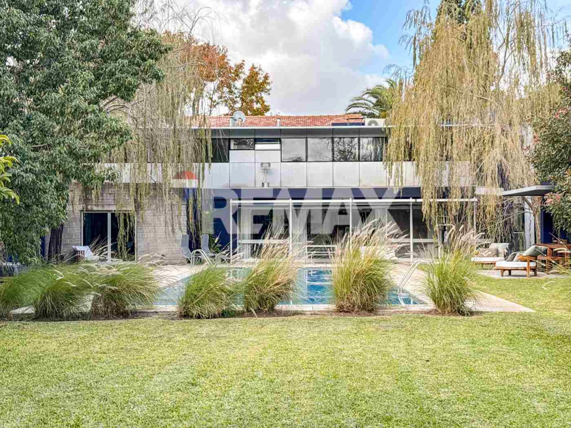 CASA A LA VENTA ZONA TRIANGULO DON TORCUATO foto 2