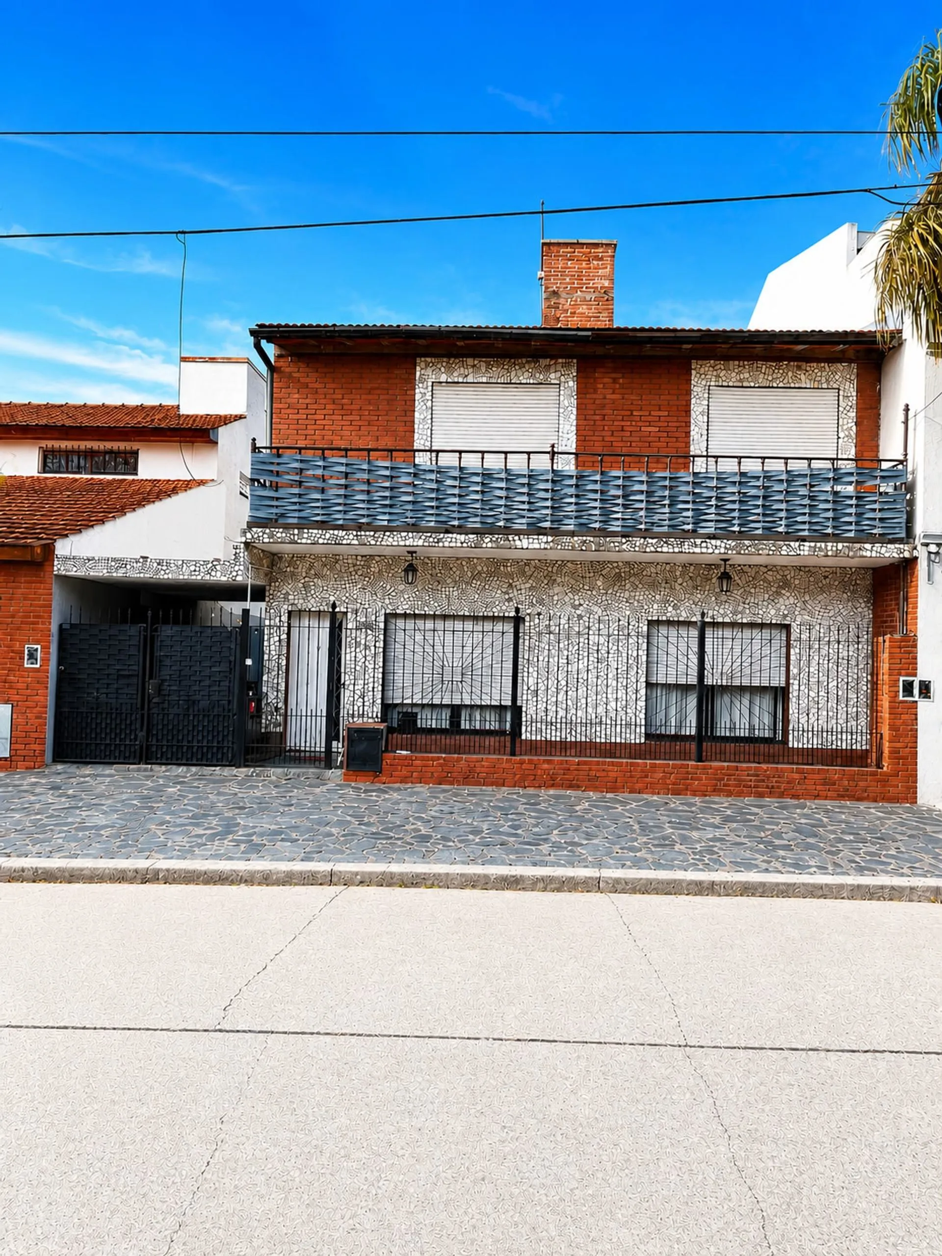 Casa PH 5amb. 4 dorm. patio lavad terraza 2 coch