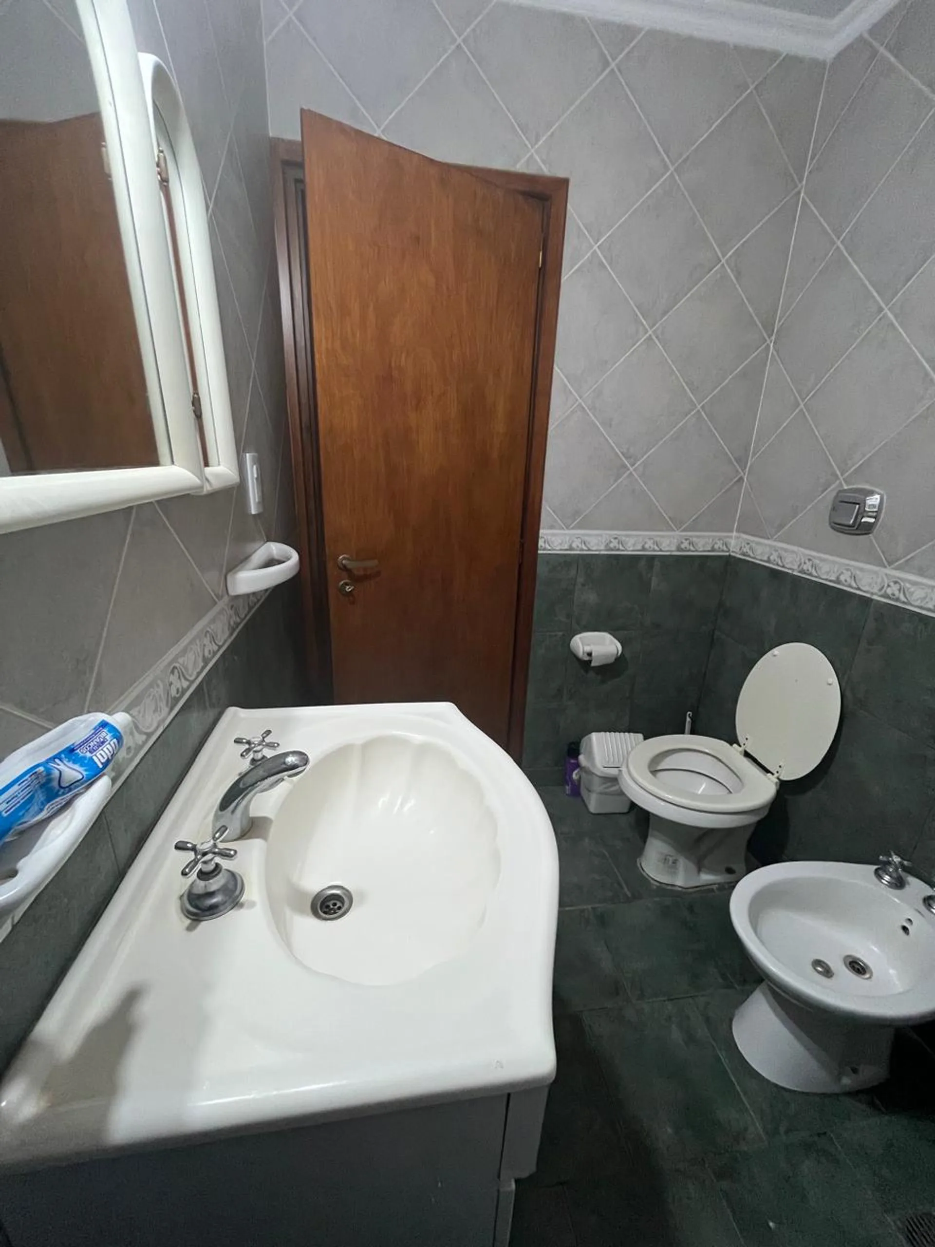 HERMOSA CASA EN MONTE HERMOSO foto 4