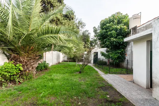 VENTA - CASA 4 AMB - APTO CREDITO - BANFIELD