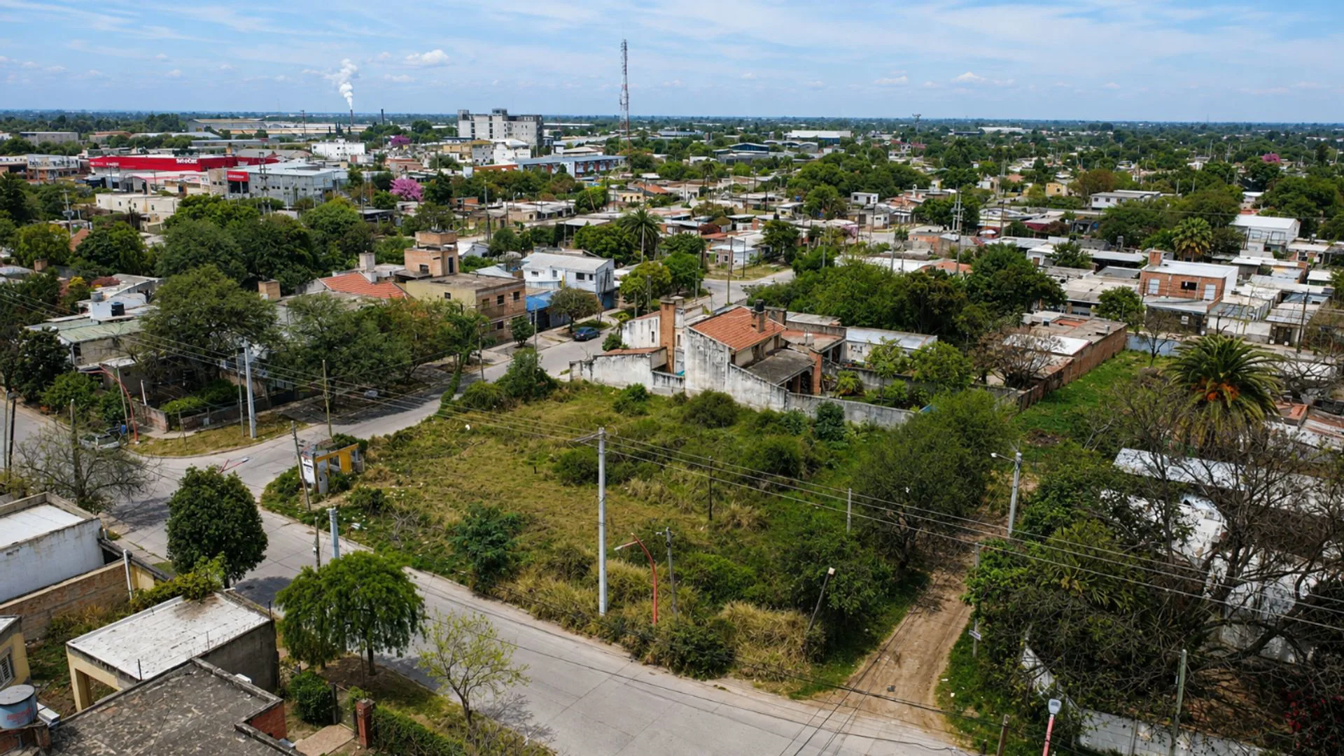 LOTE ESQUINA SOBRE AV MORENO SUR foto 5