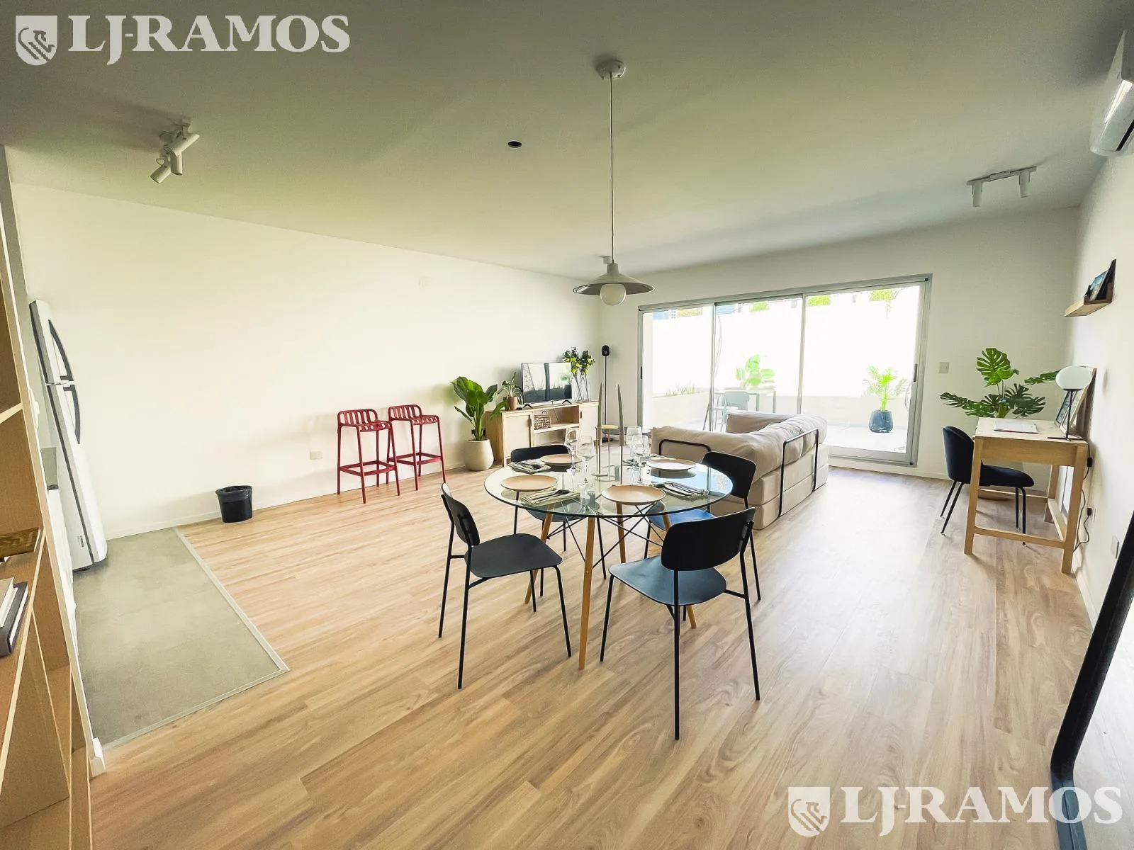 Departamento en en venta 2 ambientes Pueblo Caamaño foto 2
