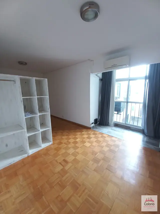 Hermoso departamento de 1 ambiente divisible, 8vo piso, muy luminoso