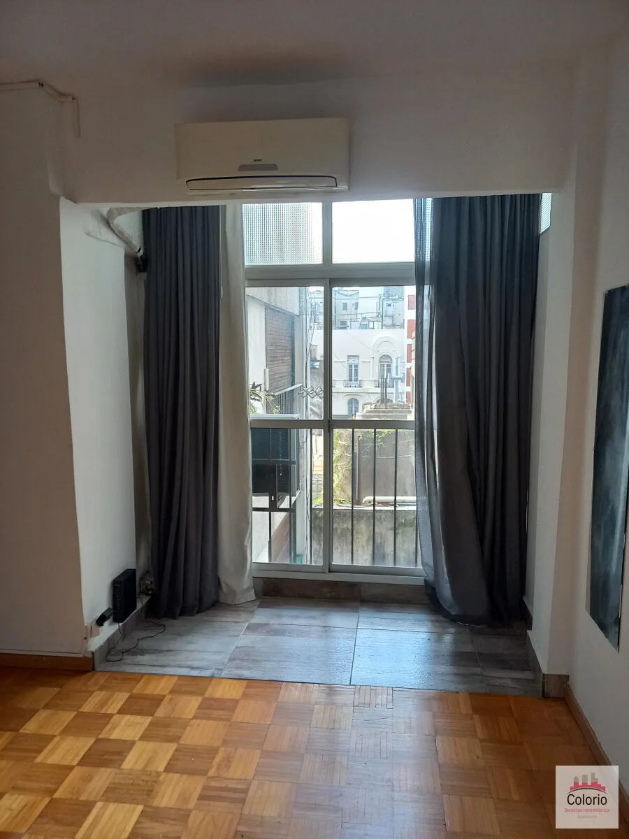 Hermoso departamento de 1 ambiente divisible, 8vo piso, muy luminoso foto 4