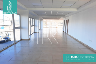 #Alquiler_RUKAN Oficina | TORRE CORTAZAR | Oficina 5 | 302 m2|CalleHUMBERTO BEGHIN | Caleta Olivia.- foto 2