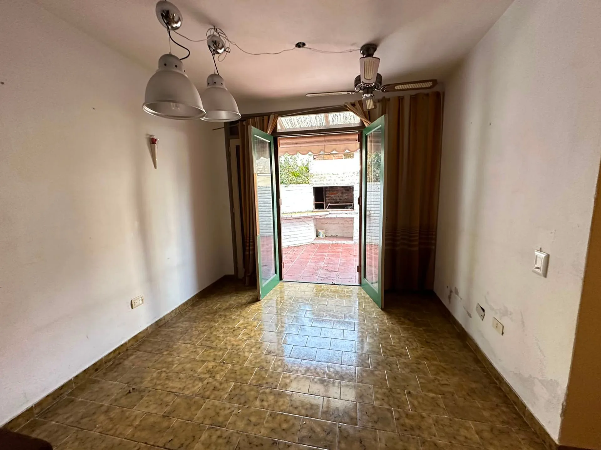 DÚPLEX CON COCHERA VENTA SAN BERNARDO foto 3