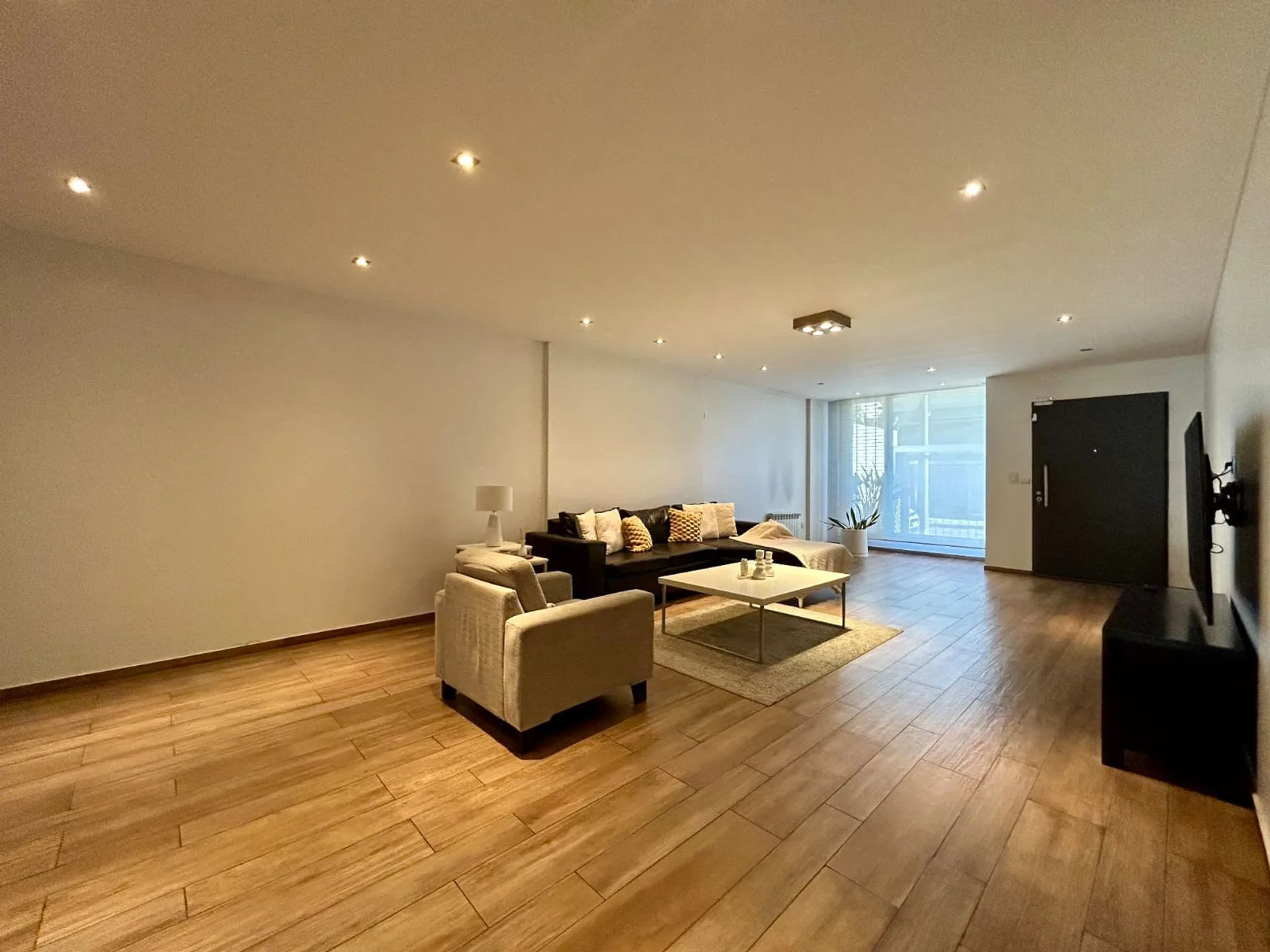 CASA RAMOS MEJIA EN VENTA 4 AMBIENTES APTA CRÉDITO foto 5