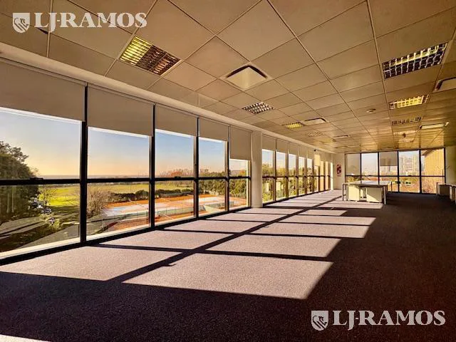 Oficina en alquiler en Vicente López - GUEMES  676 -Piso 4 foto 4