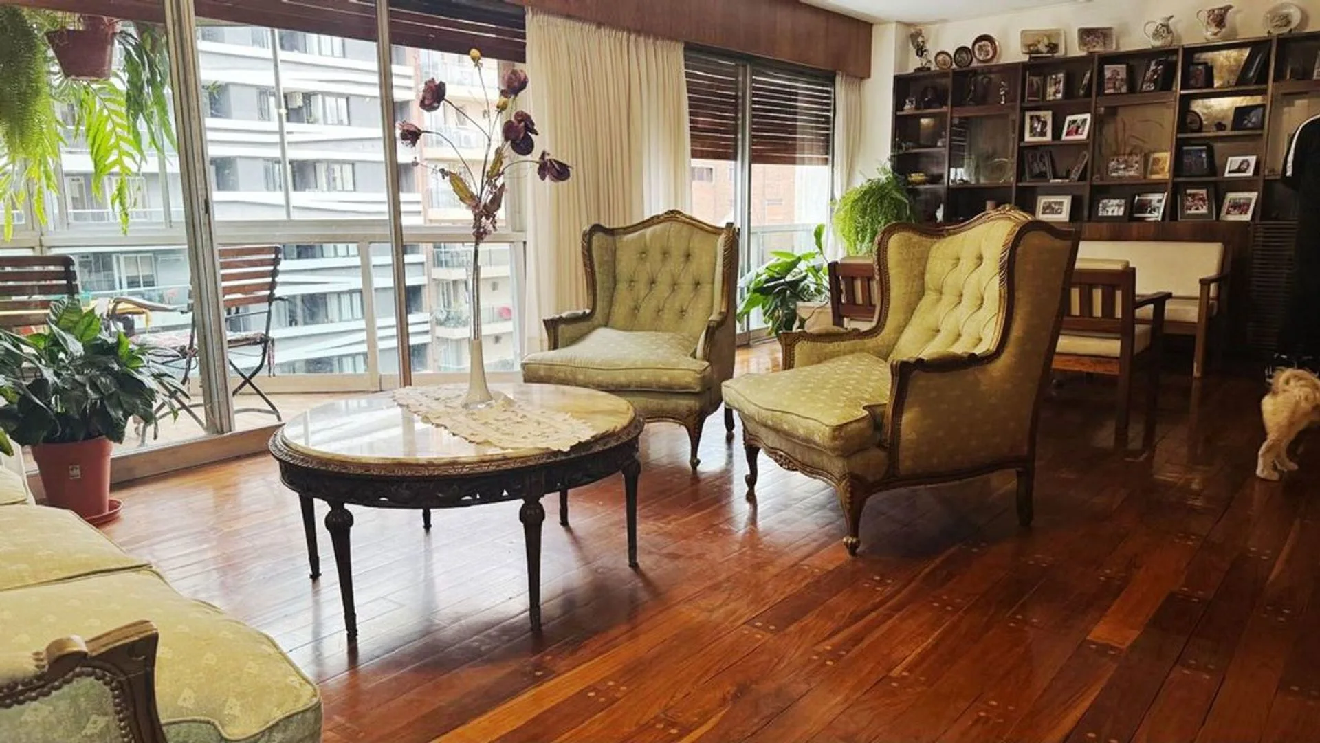 Venta dpto piso Nva Cba amoblado 3 dormi cochera foto 4
