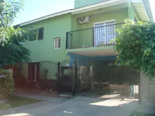 LONGCHAMPS: BARRIO POLICIAL. DUPLEX  3 DORMITORIOS C/ PARQUE  y GARAGE PARA DOS AUTOS ***EXCELENTE OPORTUNIDAD*** foto 1