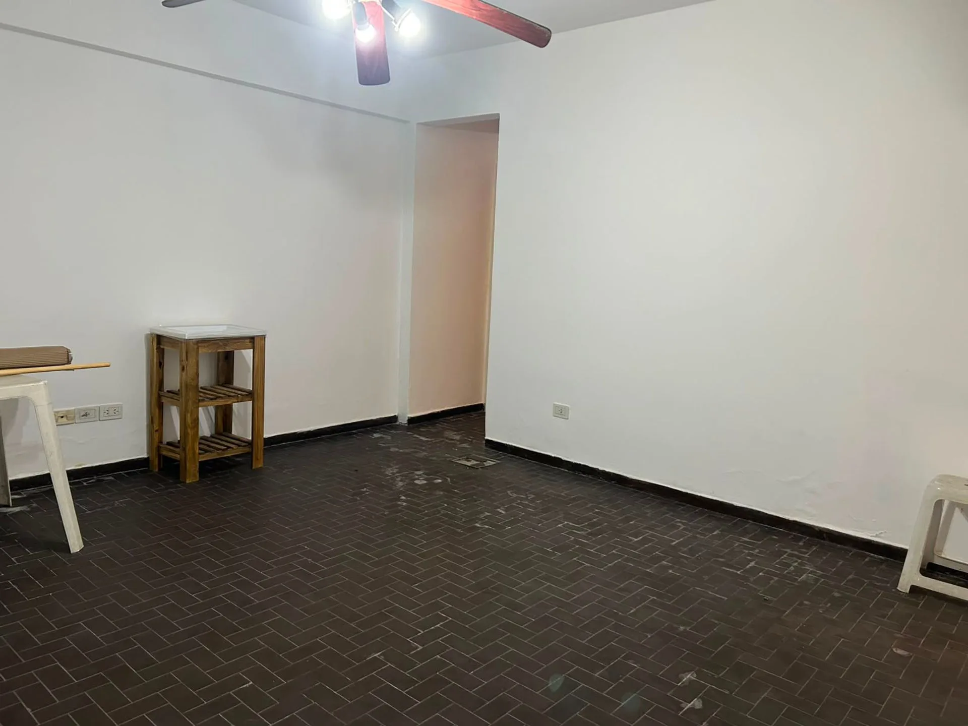 Departamento 2 Ambientes con Patio en Venta foto 2