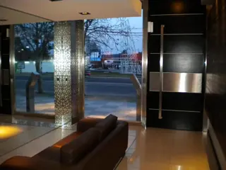 Local Comercial edificio Sofitel foto 4