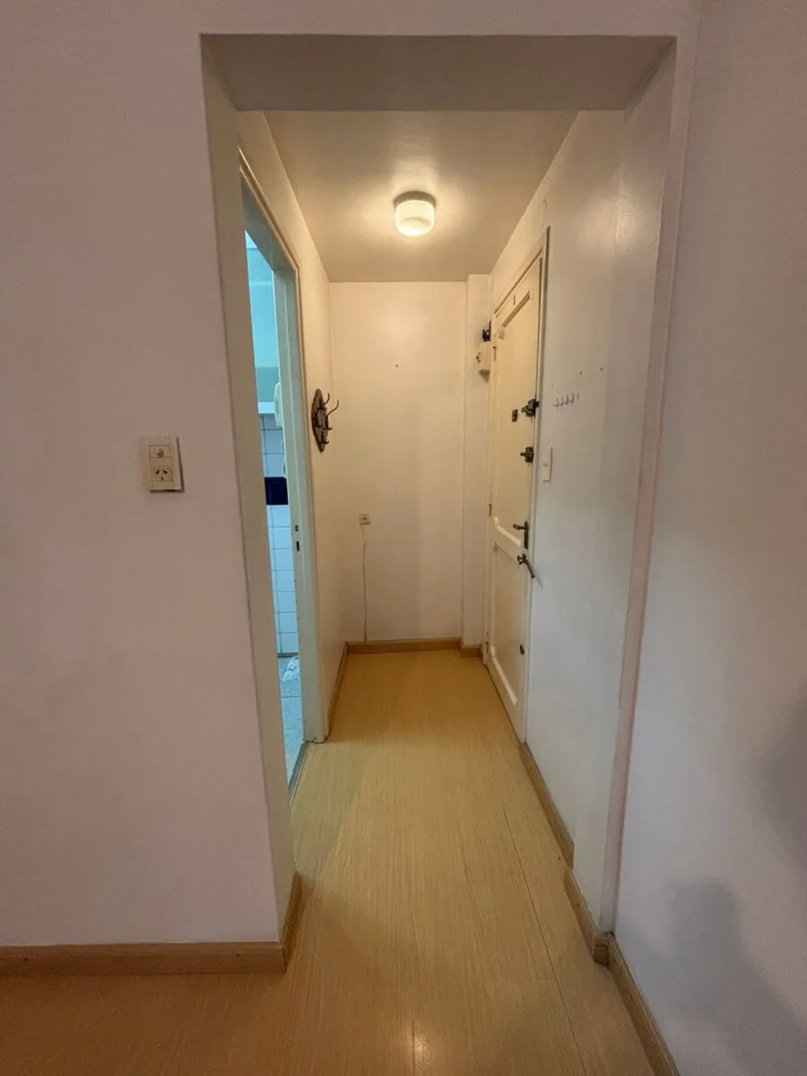 Departamento 2 Ambientes | Edificio Residencial | 1er Piso por escalera foto 4