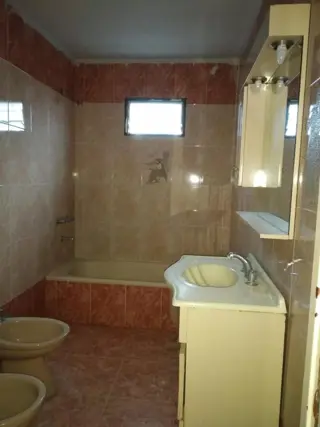 depto en planta alta disponible foto 2