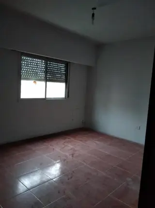 depto en planta alta disponible foto 3