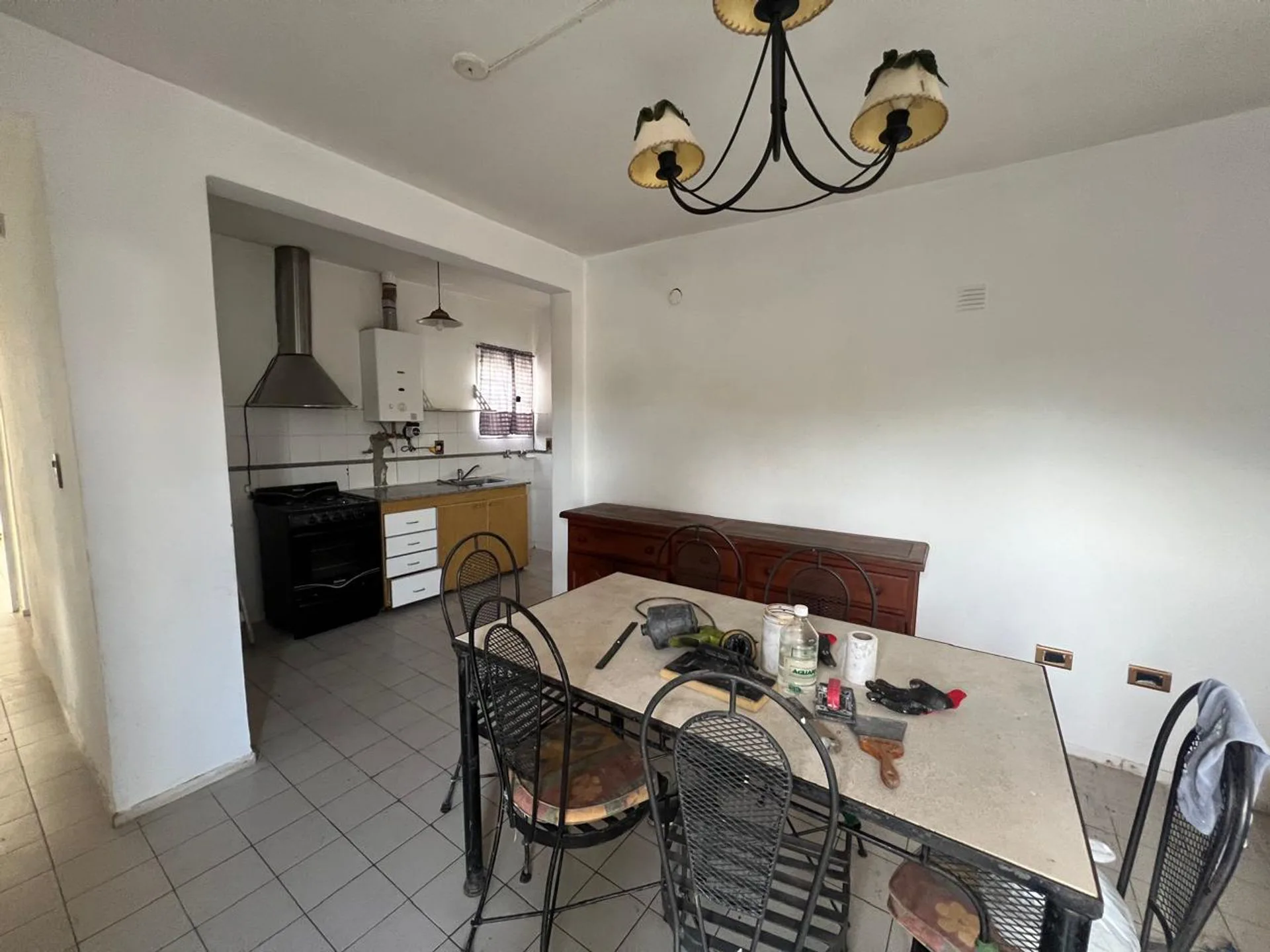 VENTA DE CASA EN BARRIO LOS LAPACHOS LA PUNTA foto 4
