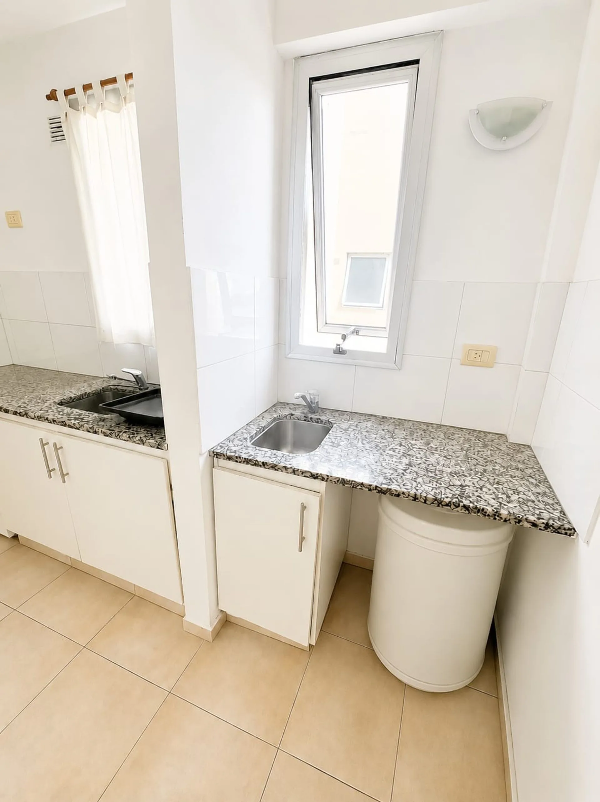 Departamento 1 Dormitorio en Venta en la Plata foto 5