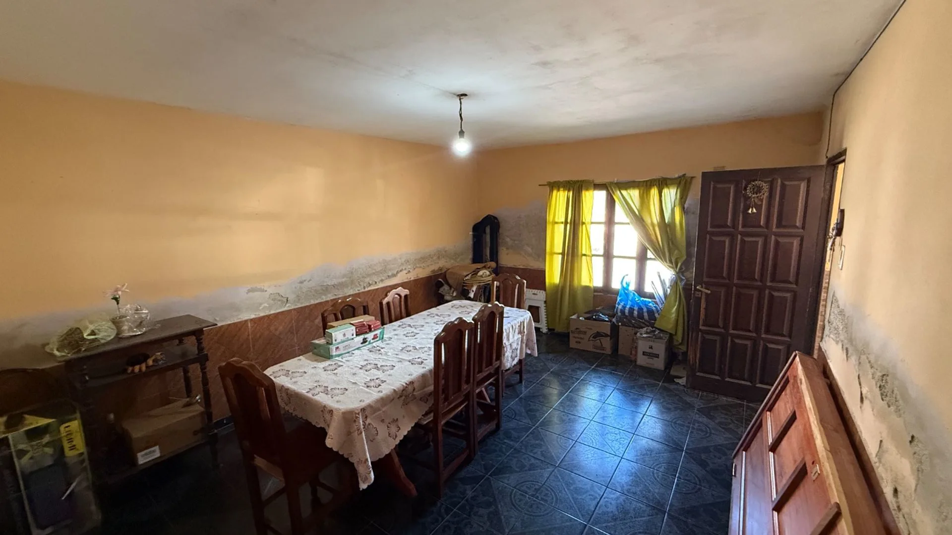 VENTA CASA DE 5 DORMITORIOS BARRIO CIUDAD DE NIEVA foto 4