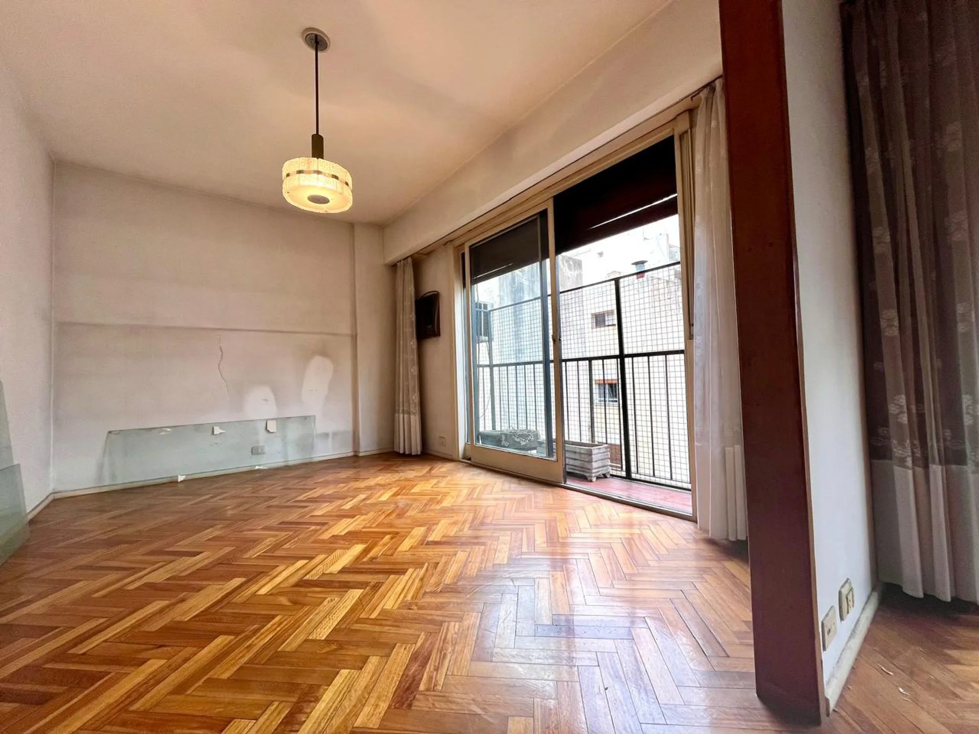 VENTA DEPARTAMENTO 4 AMBIENTES CABALLITO foto 3