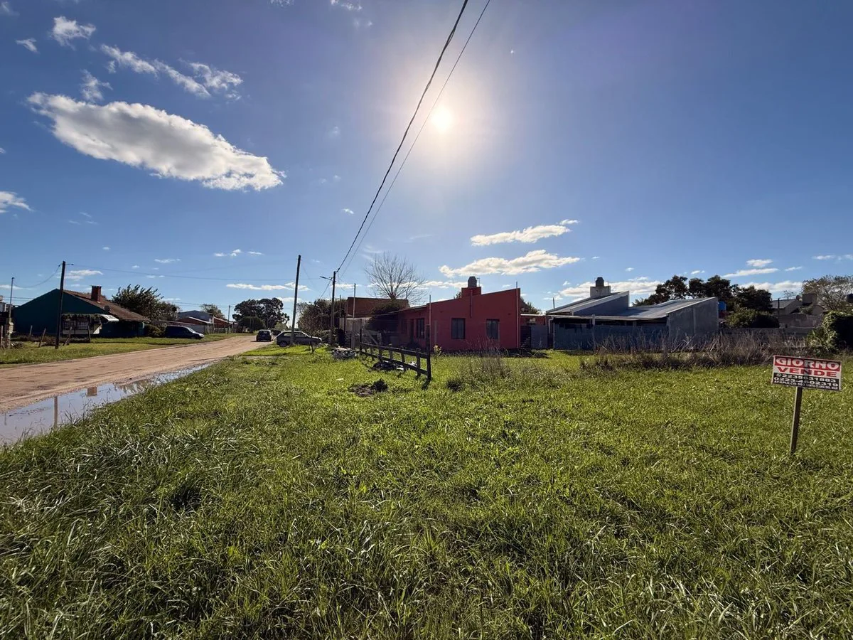 Lote en Santa Elena a 400mts del mar
