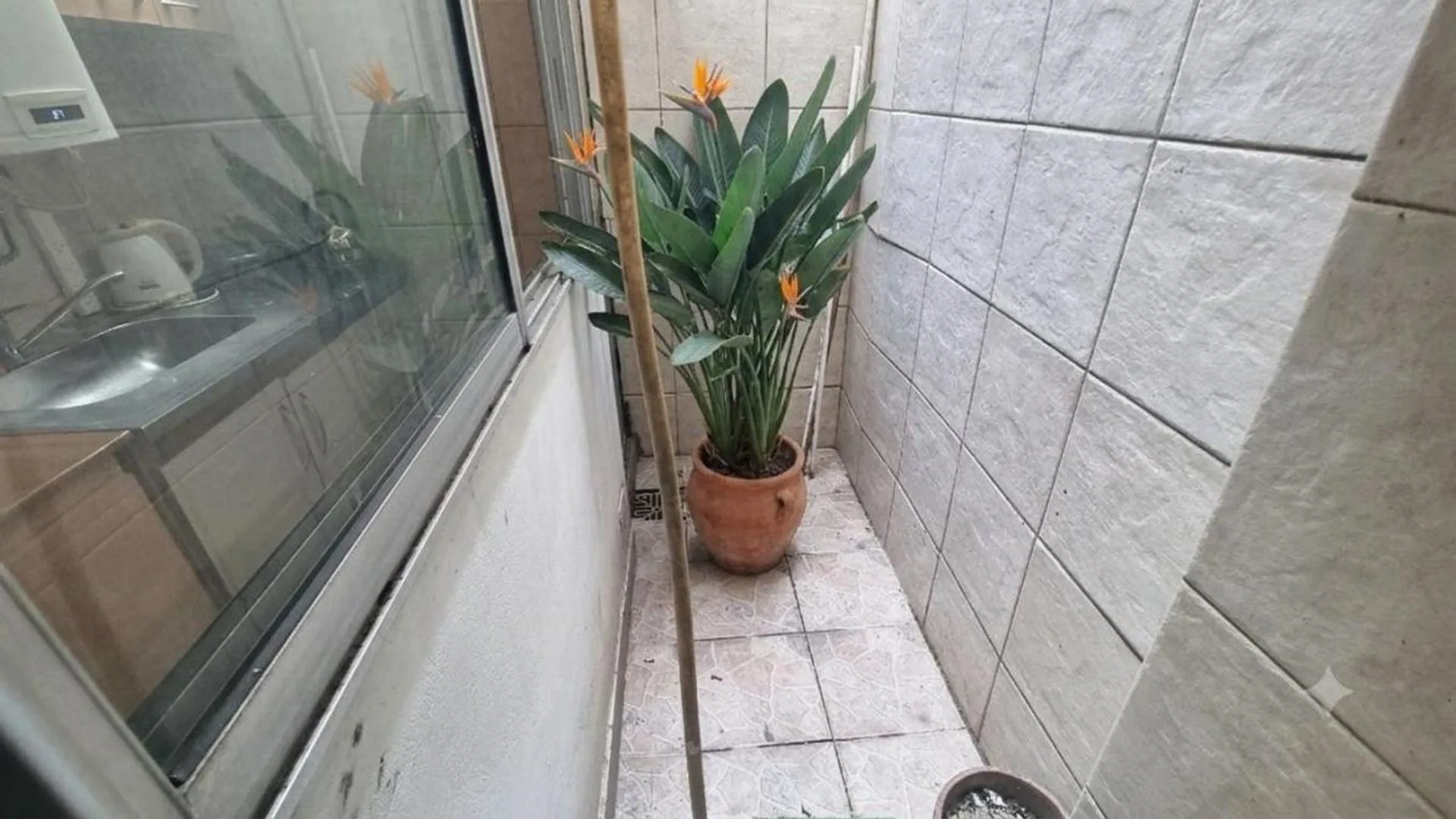 Alquiler Monoambiente apto prof Alto Palermo foto 4