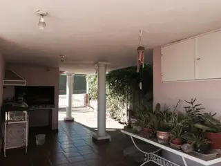 LINDO CHALET CON PILETA-QUINCHO BARRIO RESIDENCIAL DE EXCELENCIA- COSTA AZUL- CAPACIDAD 6 PERSONAS foto 3