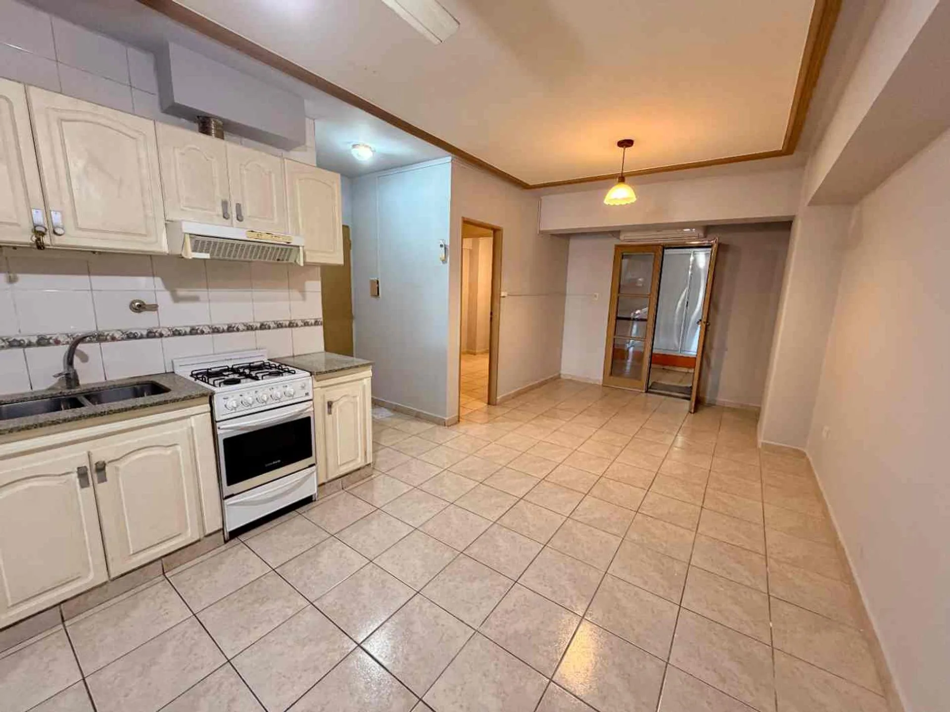 VENTA DEPARTAMENTO DOS DORMITORIOS BARRIO SUR foto 4