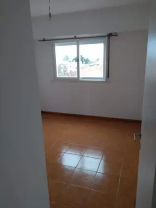 SE ALQUILA DEPARTAMENTO 3 AMBIENTES EN TORRE GEMELAS (DIAGONAL SAN MARTIN) $9000 EXPENSAS INCLUIDAS foto 4