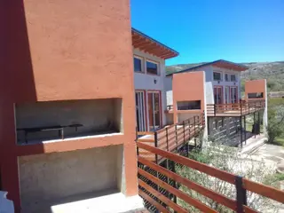 Complejo de Cabañas en Tanti foto 2