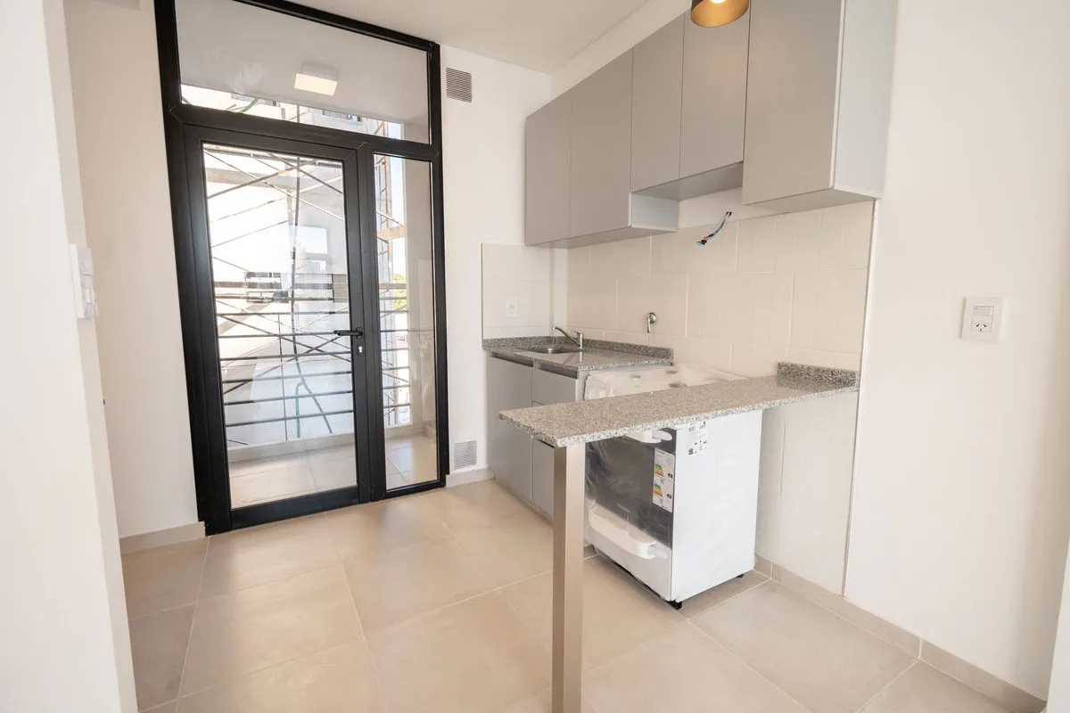 Venta Dpto 2 dorm. 2 baños.  A estrenar foto 3