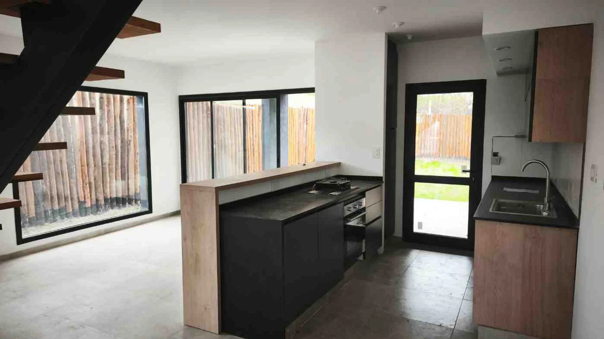 VENTA DUPLEX VILLA ALLENDE HOUSING LAS MARIAS foto 3