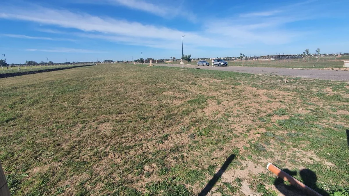 LOTE EN VENTA EN B° 5 LA SERENA NUEVOS AIRES foto 5