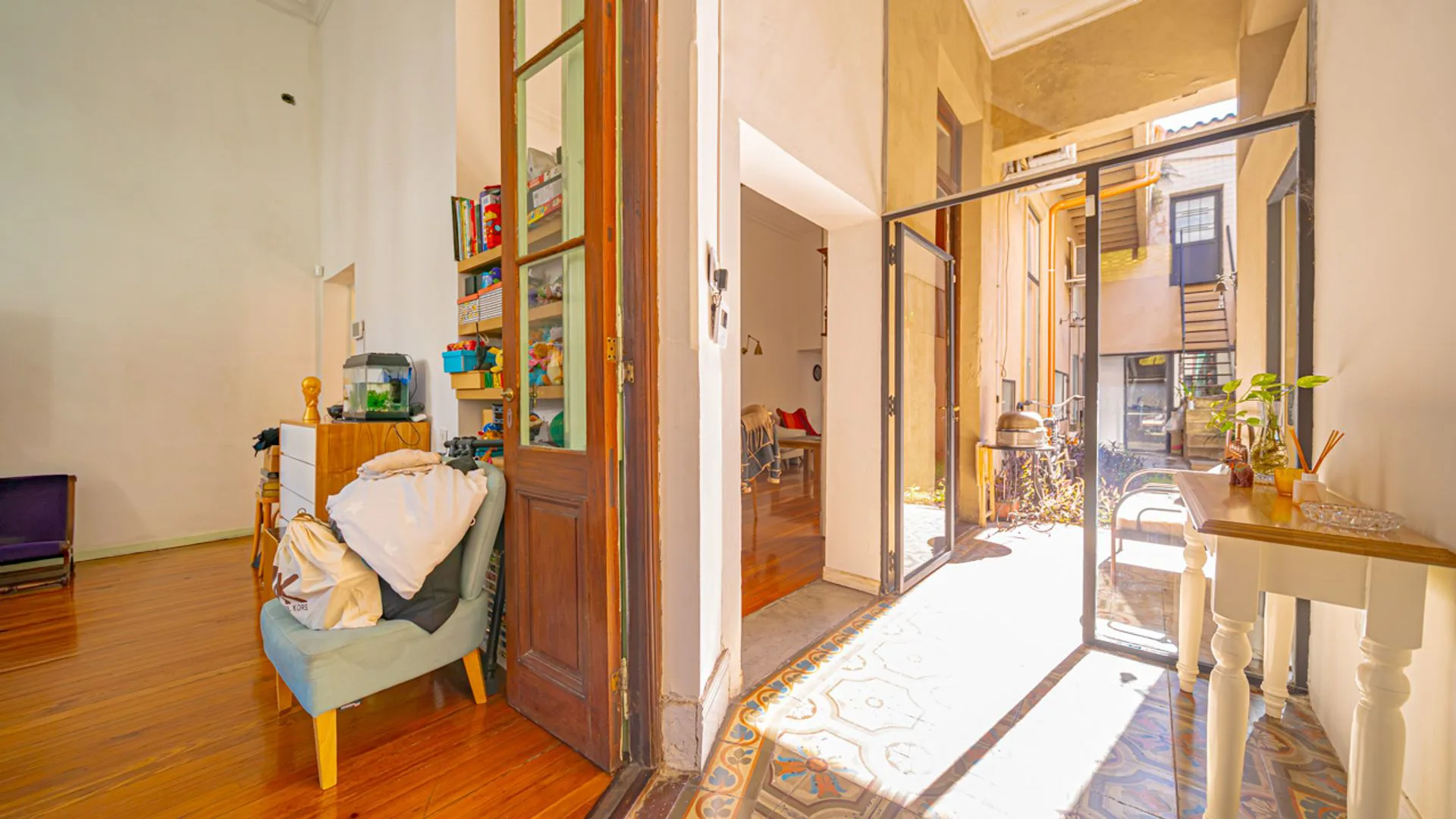 VENTA PH 3 AMBIENTES SAN CRISTOBAL CON JARDIN foto 4