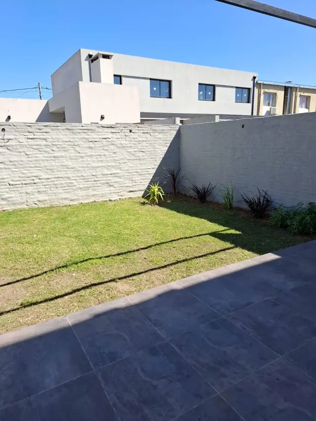 Venta duplex 3 dormitorios Tierra Nueva Fisherton