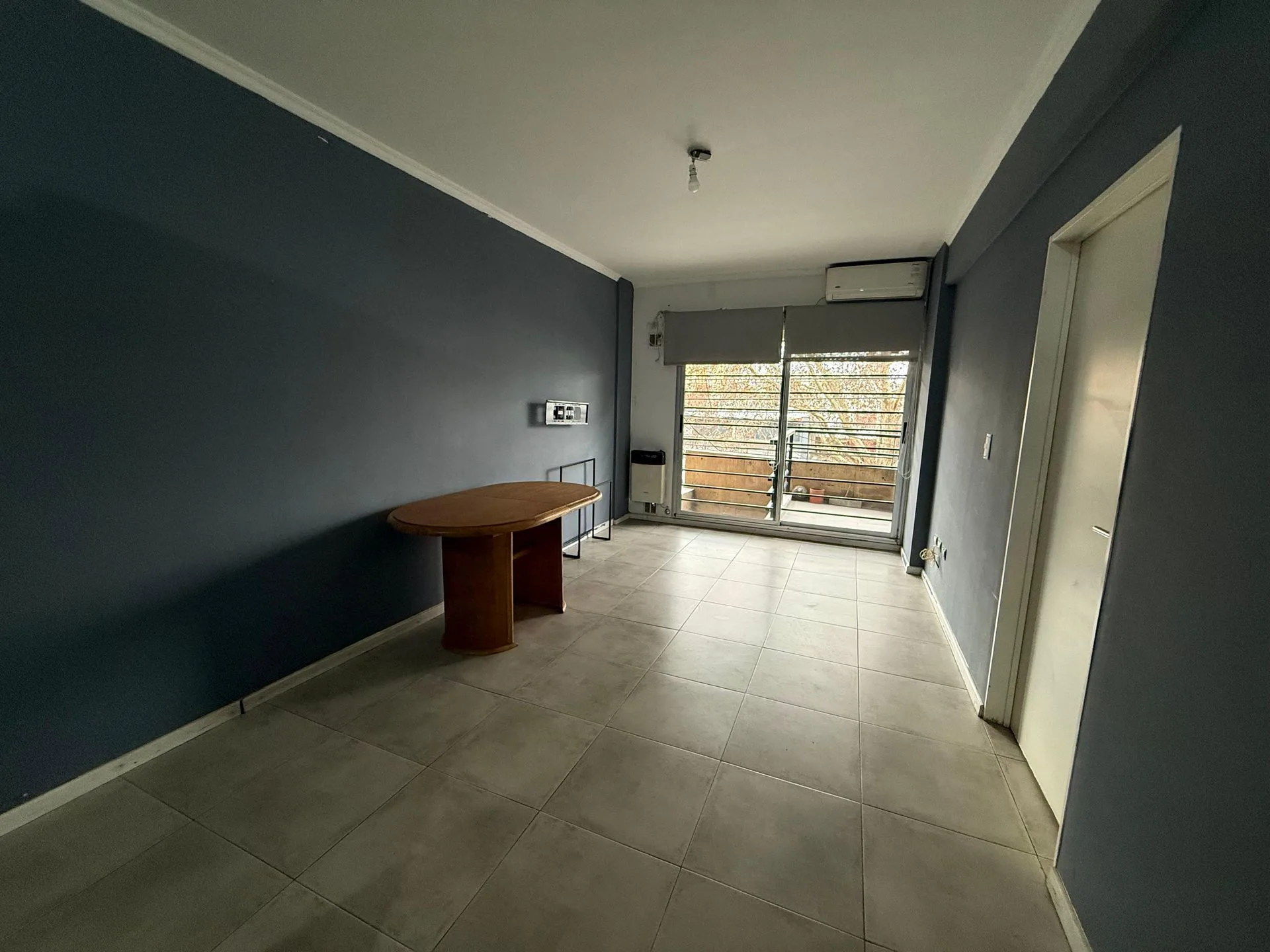 ALQUILER DEPARTAMENTO DOS AMBIENTES FLORES NORTE foto 4