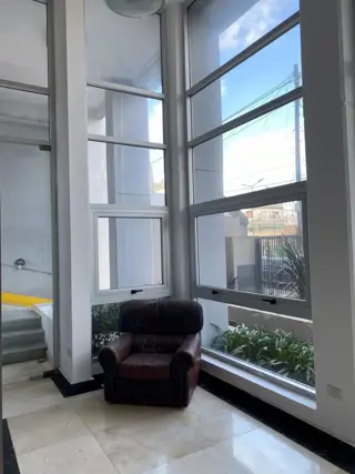 Departamento de 3 Ambientes, con Cochera y Baulera en Banfield. foto 5