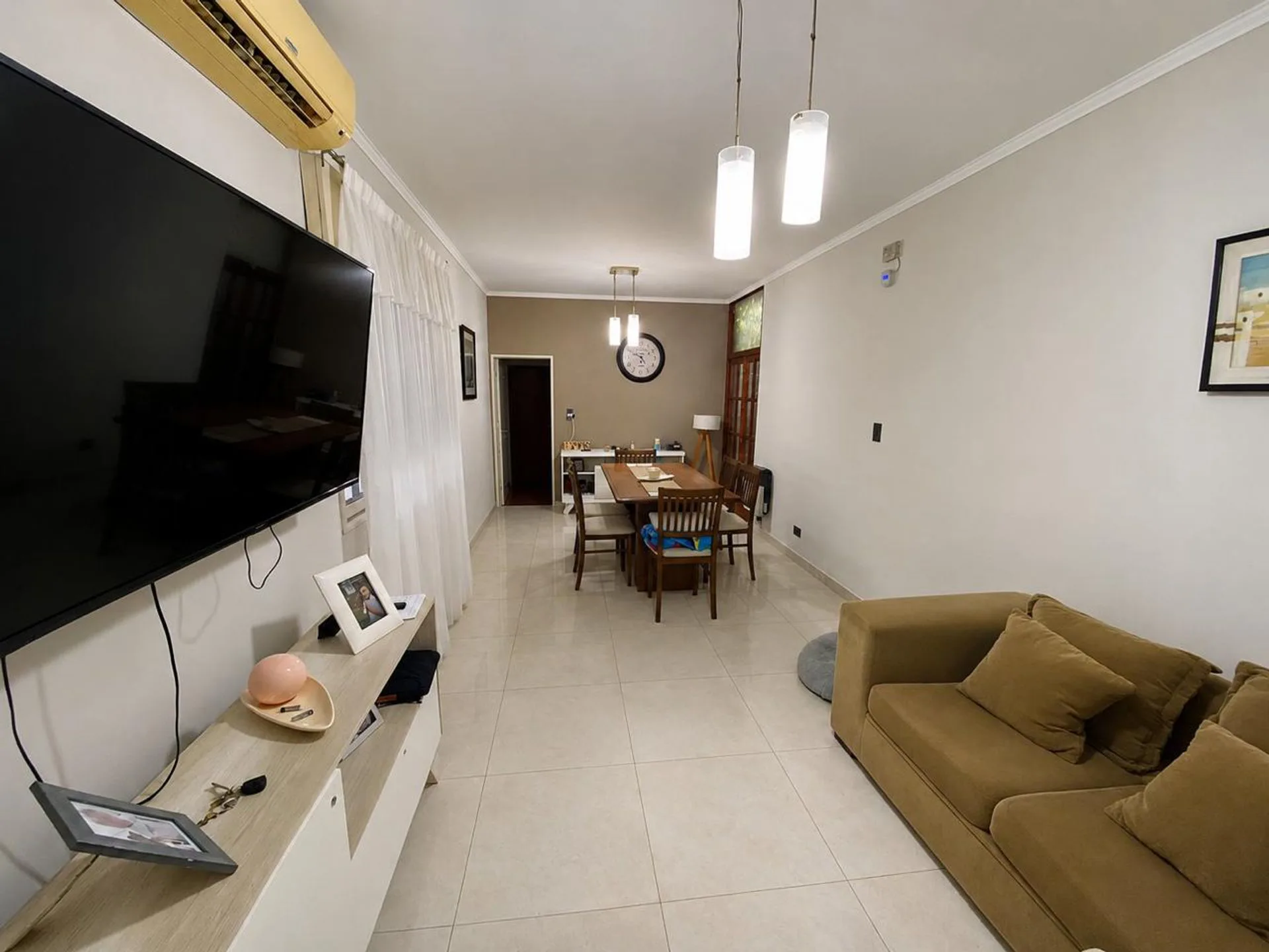 SE VENDE EXCELENTE CASA | 3 HABITACIONES B°CORRADI foto 2