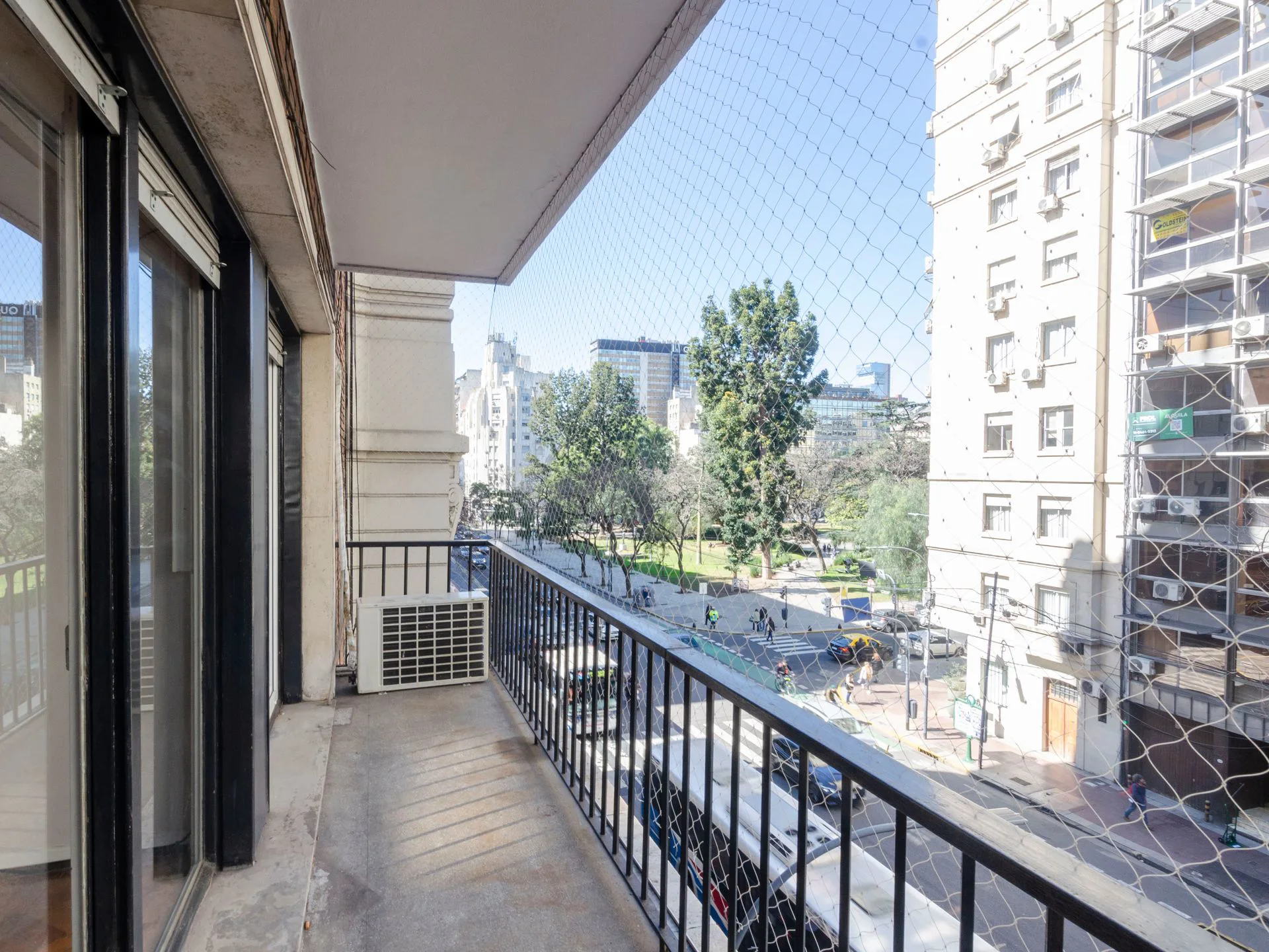 VENTA DEPARTAMENTO RECOLETA 4 AMB BALCÓN A NUEVO foto 2